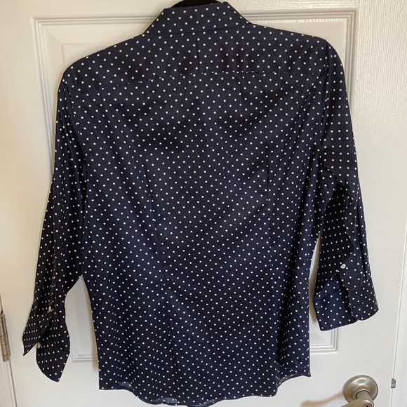Chaps Women’s 3/4 Sleeve Button Down - Picture 4 of 8